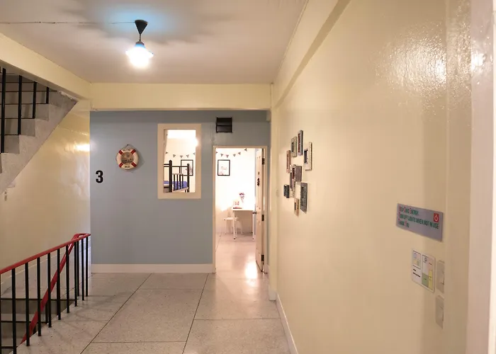 Chan Cha La 99 Hostel Bangkok